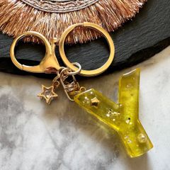 yellow star☆レジンイニシャルキーホルダー　Y