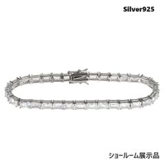 モアサナイト モアサナイト