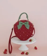 新品 メゾン デ Maison de FLEUR(メゾン ド フルール) 9 月 23 ワーキング 限定版 サンリオ ショルダーバッグ LIZLISA(リズリサ) イルヴェ