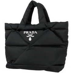 プラダ PRADA パデッド トートバッグ Re Nylon ロゴプレート トートバッグ テスートナイロン ネロ(ブラック) 2VG082 レディース 【中古】のサムネイル
