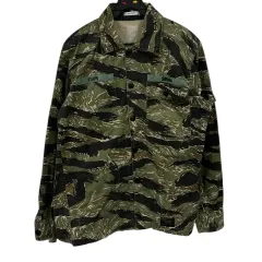 2025年最新】wtaps 迷彩の人気アイテム - メルカリ