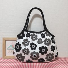 Item thumbnail for item 00a990d9-acf3-451a-a52e-3230b03aaecb