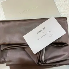 Van Cleef & Arpels(ヴァン クリーフアンドアーペル) マフラー