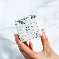 【新品未使用】RIGURU JAPAN バスフィズ 入浴剤 おしゃれ お風呂 バスグッズ リラックス 香り 女性