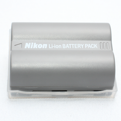 ⭐️旅行やイベントに予備として大変便利⭐️劣化度０⭐️❤️Nikon ニコン 純正品 バッテリー EN-EL3e❤️