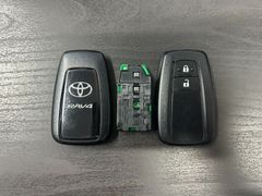 トヨタ　RAV4　スマートキー　007-AD0027