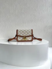 【今日特価】CELINE セリーヌ トリオンフ 紡織カンヴァス × 小牛皮 ショルダーバッグ 国内送料無料！お得な価格で在庫あり！-WTO輸入1