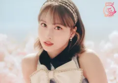 【中古】ポストカード モモ(TWICE) A5ポストカード(初回限定盤A・通常盤ジャケット衣装) 「CD #TWICE4」 ONCE JAPAN OFFICIAL SHOP購入特典