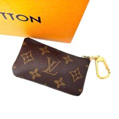 ルイ　ヴィトン　エピ　ポーチ　ミニバッグ LOUIS VUITTON【ルイヴィトン】エピ アクセサリーポーチ M52947