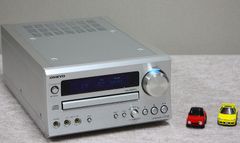 ONKYO デジタルアンプ「VL Digital」搭載CDレシーバー CR-D2