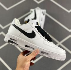 ナイキ スニーカー Nike Air Force1 LOW'07 AQ3692-001 男女兼用 並行輸入品