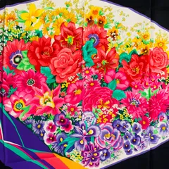 2025年最新】グッチ 花 スカーフの人気アイテム - メルカリ