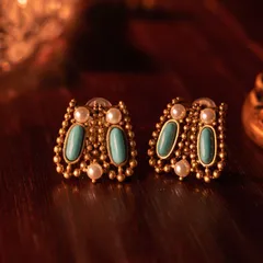 イヤリング クリップイヤリング 欧米 大ヒット ヴィンテージ 中世風 レトロ  ゴールドメッキ ファッション 気品 エレガントYUA431