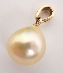 美品 MIKIMOTO(ミキモト) ペンダントトップ パール アコヤ真珠 K14YG 1.4g パール直径8.9mm イエローゴールド 14金 バロックタイプ