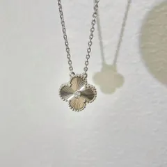 ヴィンテージ アルハンブラ ペンダント、ギヨシェ 、ヴァン クリーフ&アーペル Van Cleef & Arpels VCARP9XG00｜本日限定特価｜新品未使用
