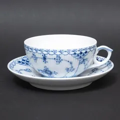 ロイヤル・コペンハーゲン ブルーフルーテッドハーフレース ティーカップ＆ソーサー / Y4452-1