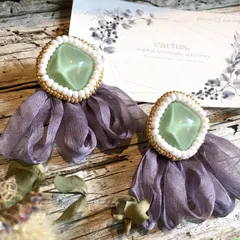 水面ビーズ刺繍とくすみカラーのシフォンリボンピアス/イヤリング