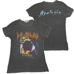 古着女子 レディースSサイズ バンドTシャツ DEL LEPPARD LOVE BITES DESTROYED VINTAGE FINIFH 【デフ・レパード】バンTレディース