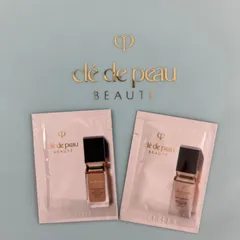 クレドポーボーテ　タンフリュイドエクラ マット ・ナチュレル　オークル10（ファンデーション)  2種