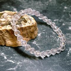 【E13452】水晶64面カット 6㎜ ブレスレット 天然石 水晶 64面カット Quartz crystal