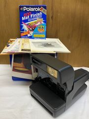 【希少・美品】ポラロイド636 本体＋未使用フィルムセット／箱・説明書付き（ジャンク扱い）