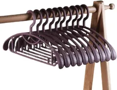S.T.S.G ハンガー 洗濯物 10本セット 幅広 型崩れ かたくずれ 防止 衣類用 おしゃれ 滑らない 跡がつかない 収納 頑丈 耐久性(ダークピンク,  40cmx19cm)
