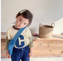 【新品】キッズロゴT 薄手長袖　Tシャツ 男の子　女の子　トップス110 韓国