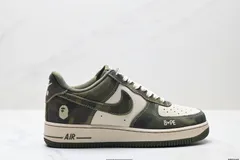 【今日特価】NIKE AIR FORCE 1‘07 原型?・原型紙による正統ロートップエアフォースモデル 輸入向けチャンネル専用 全掌内蔵蜂窩クッション