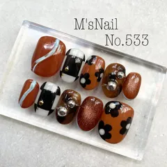 ネイルチップ 花 フラワー  マグネット 個性派 個性的 Y2k 韓国