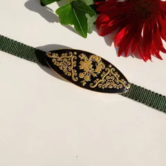 720 黒に金　唐草文様　レースの帯留め　帯留　アンティーク　クリスマス　冬　ヴィンテージ　レトロ　帯締め　三分紐　お洒落　帯揚げ　振袖　セット　草履　ビーズ　バッグ　訪問着