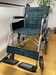 介助用　車椅子　標準タイプ　福岡近郊での引き渡しの場合1000値引きのサムネイル