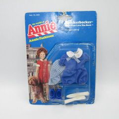 1982 Musical Annie Annie Doll Plush Figure Doll Vintage Clothes