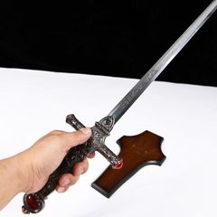 「グリフィンドールの剣 1/1 レプリカ」（全長88cm・未開刃・コスプレ用）ハリーポッター コスプレ 小道具1/1 スケール 宝剣  ホグワーツ アイテム