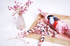 【2点セット あずき味 大白兎ミルクキャンディー 39ｇ キャンデー型ラッピング　WHITE RABBIT　懐かしい　麦芽糖　ヌガー