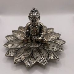 ◎【✨インテリア✨】チャイハネ　お香立て　SILVER　仏陀　ブッダ　仏　金属製　メタル　メタリック　カラー　シルバー　銀色　文化　カルチャー　お香　インセンス　蓮　ロータス　スイレン　仏教　宗教　イミテーション　置き物　ご利益　縁起物
