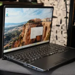 オフィス付き✨高性能i7＆メモリ8GB/超大容量1TB✨富士通 FMVA53UW 富士通 FMV LIFEBOOK AH53/U FMVA53UR [ルビーレッド] 価格比較