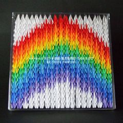 折り鶴 アート01「虹（Rainbow）」