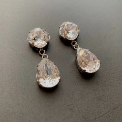 【新着商品】ドロップピアス／スワロフスキー クリスタル ジュエリー