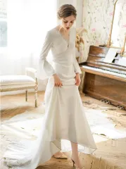 【新品 未使用】2026新作 ワンピース レース 長袖 ロング ホワイト フレア Aライン ドレス パーティー 無地  お洒落 上品 Vネック 二次会