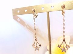 星のイヤリング