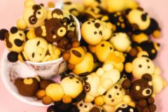 ファンシー動物クッキー24個（2個✕12袋）セット【化粧箱入り・送料無料】