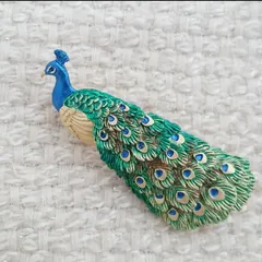 インド・メナカリ 孔雀デコレーションボックス – 結婚祝い