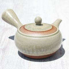 Item thumbnail for item c181a1e2-b2b7-4d1c-acbd-80b8406ec809