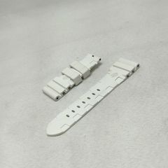 OFFICINE PANERAI】 44m用ラバーベルト／ホワイト - メルカリ