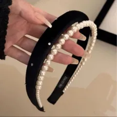 2重　ベルベット　ホワイトパール　カチューシャ　ヘアバンド　ブラック　黒　ブライダル　結婚式　上品　B666
