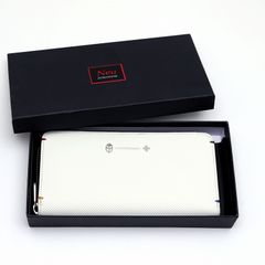 カステルバジャック　トルクシリーズ　ラウンドファスナー長財布　ホワイト　牛革	096636
