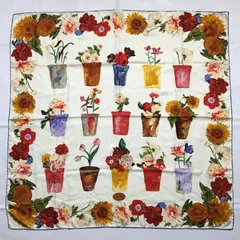 2508-323｜グッチ スカーフ シルク ホワイト 花柄