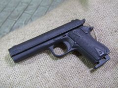 ●1/6スケール GIジョークールガールミニチュアフュギュア専用 COLT M1911 オートマチック ピストル！