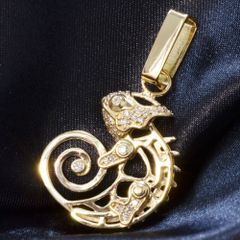 ペンダントトップ メンズ K18 18K 18金 イエローゴールド ダイヤモンド カメレオン ペンダントヘッド 爬虫類 日本製 刻印入り 鑑別書付き