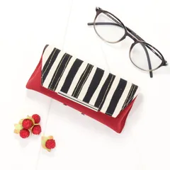 【str.B】ちょうどいいが見つかる★ セミハード シンプル眼鏡ケース 北欧柄 ストライプ 黒 受注生産 14日以内に発送